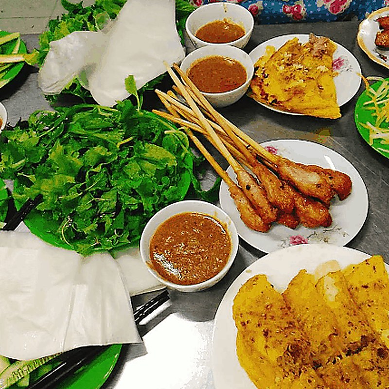 ăn gì ở Đà Nẵng ngon rẻ
