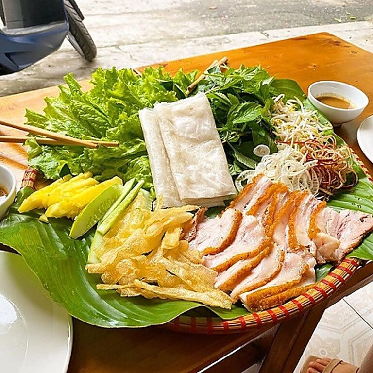 ăn gì ở Đà Nẵng ngon rẻ