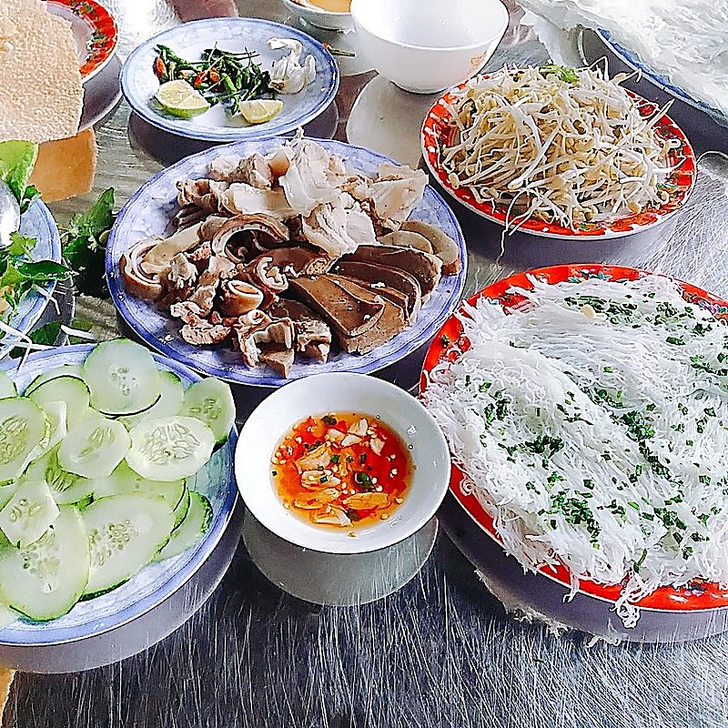 bánh hỏi Phú Yên