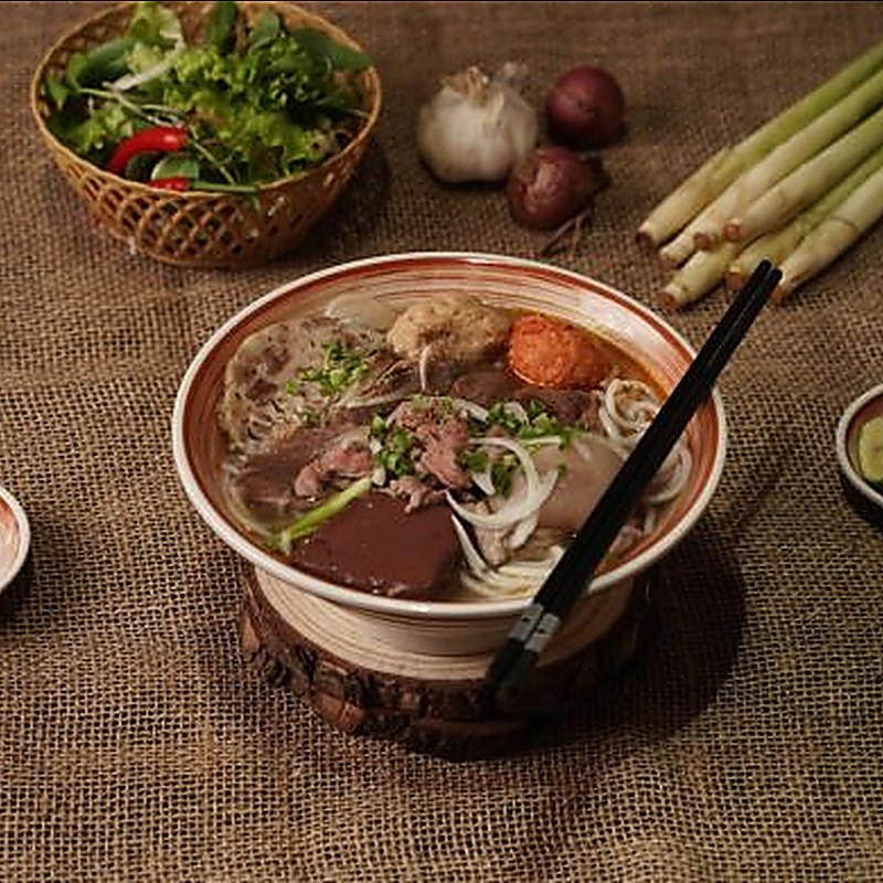 câu chuyện về bún bò Huế