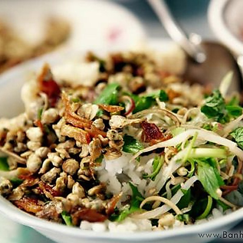 ý nghĩa cơm hến trong văn hóa Huế
